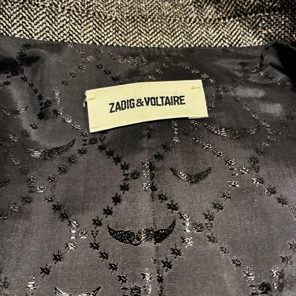 Vow Herringbone Blazer black with metallic Silver thread - Picture 3 of 7